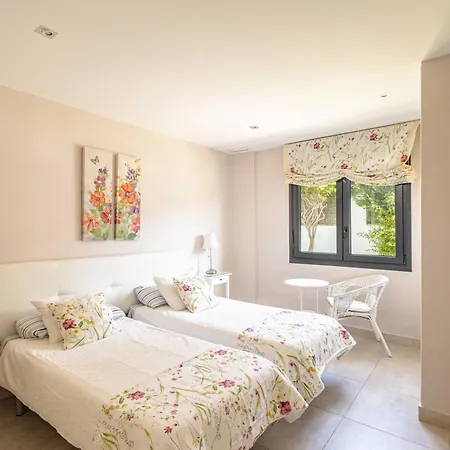 Monaco, Beachfront, Private Swimming Pool 30m From The קוניל דה לה פרונטרה